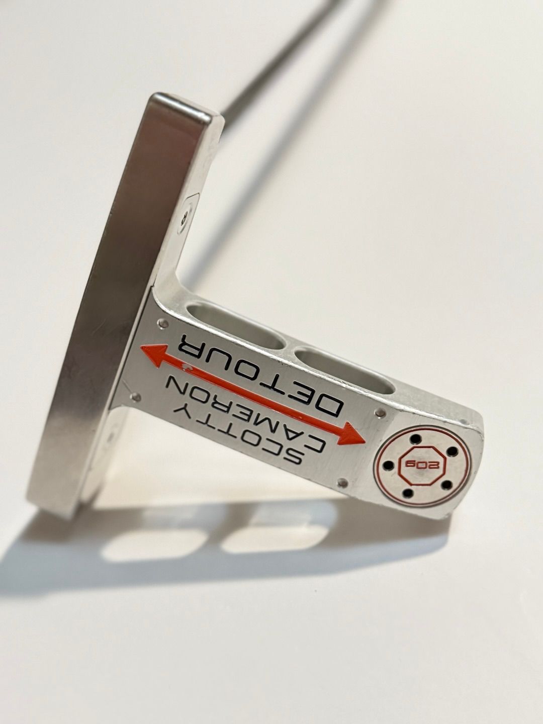 Stacked Golf · Scotty Cameron Detour Putter 35” RH Titleist