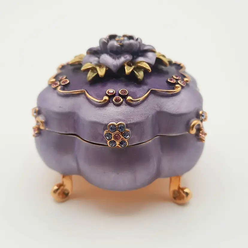 Joan Rivers Hinged Trinket Box Purple Lavender Flower Jeweled Gold Feet