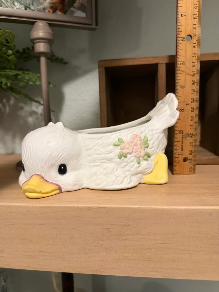 Adorable Vintage Duck Planter