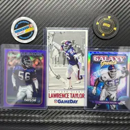 Lawrence Taylor lot w/ /275 Topps Chrome