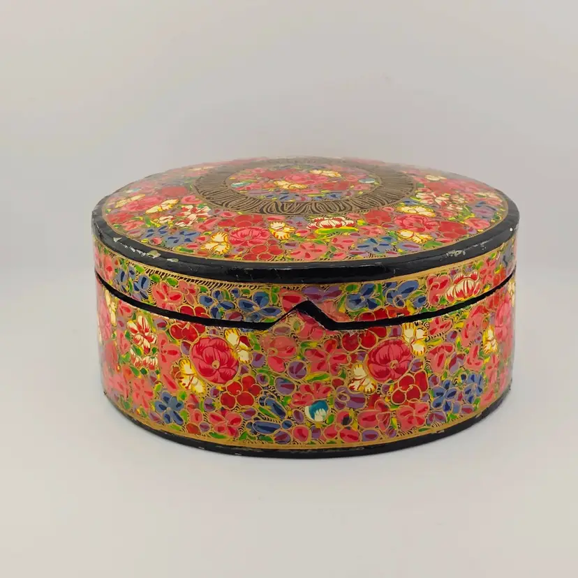 Vintage Kashmiri Papier-Mâché Box