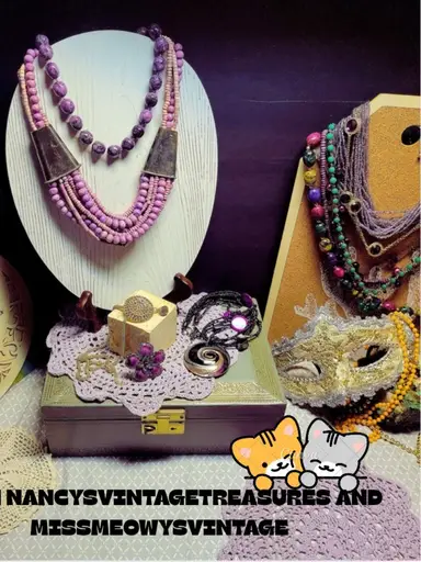 Tuesday mornings vintage with co-host @NancysVintageTreasures