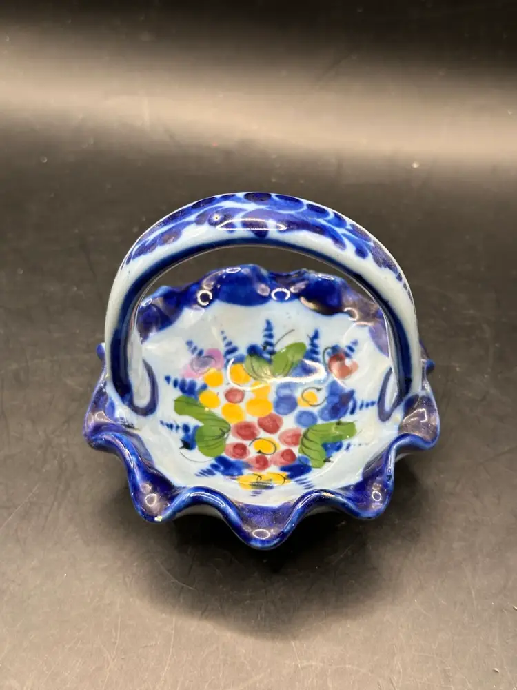 Hand Painted Portugal Ceramic Basket With Ruffled Edge Floral Design