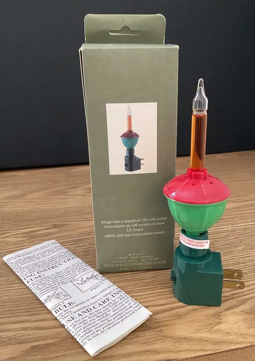 Vintage Bubble Night Lite Christmas Seasons of Cannon Candle