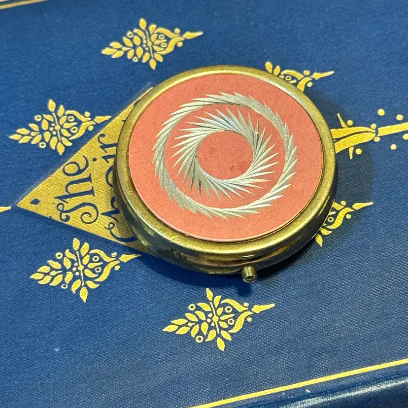 Vintage Atomic Starburst Pillbox