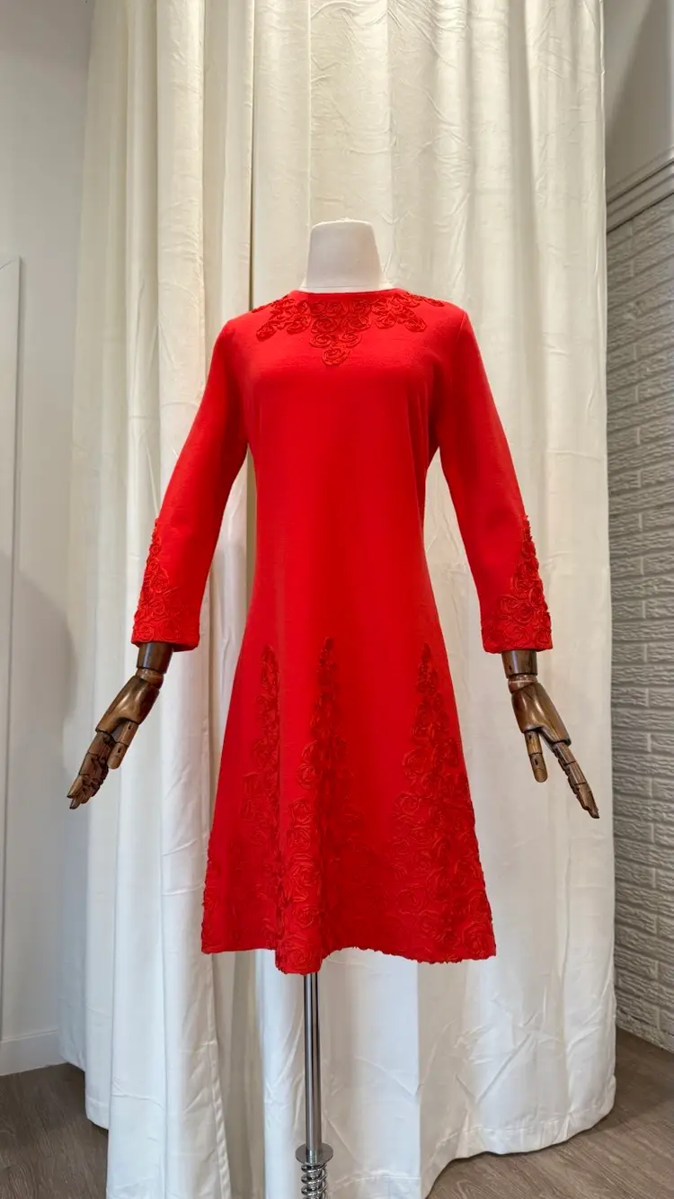 Vintage Late 50’s Early 60’s Red Knit Rosette Dress