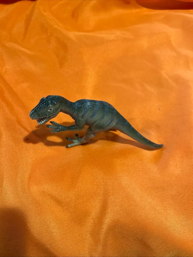 Velociraptor Toy Major Trading 2007 Rubber Dinosaur Figure 7" Gray Brown Blue