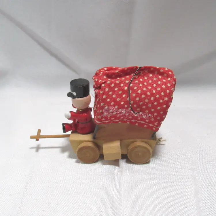 VTG Wooden Covered Wagon Christmas Ornament