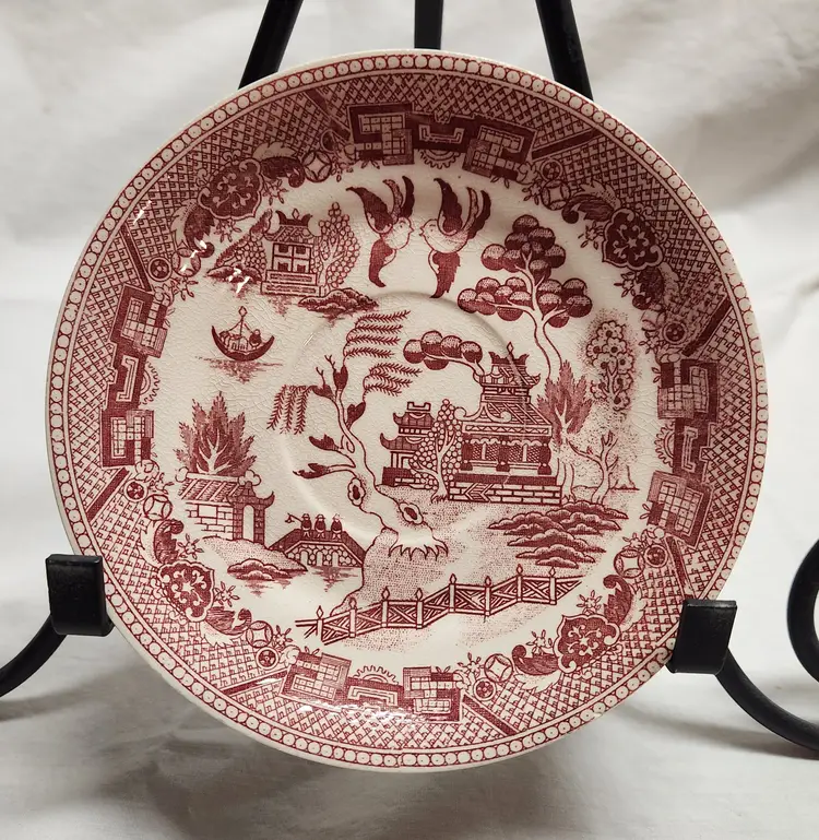 Churchill Willow Saucer, Rosa Pink