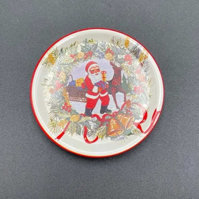 Set of 6 Metal Tin Santa Reindeer Christmas Holiday Coasters Barware Decor