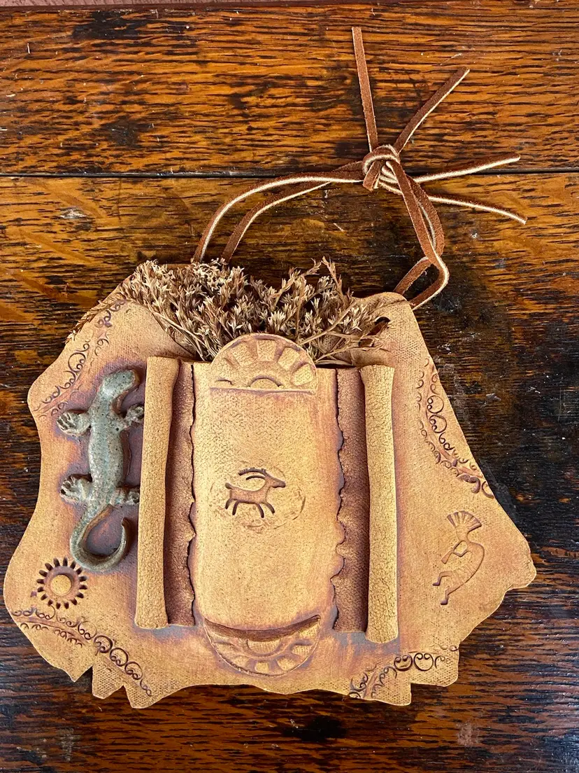 Pottery Wall pocket - Southwest Themed, Artist-signed (Kampa?)