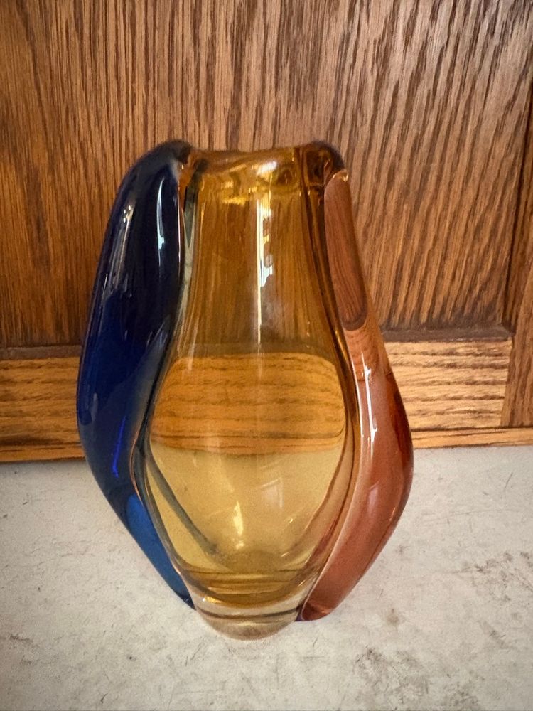 Vintage Bohemian Art Glass Vase Small flea bite base