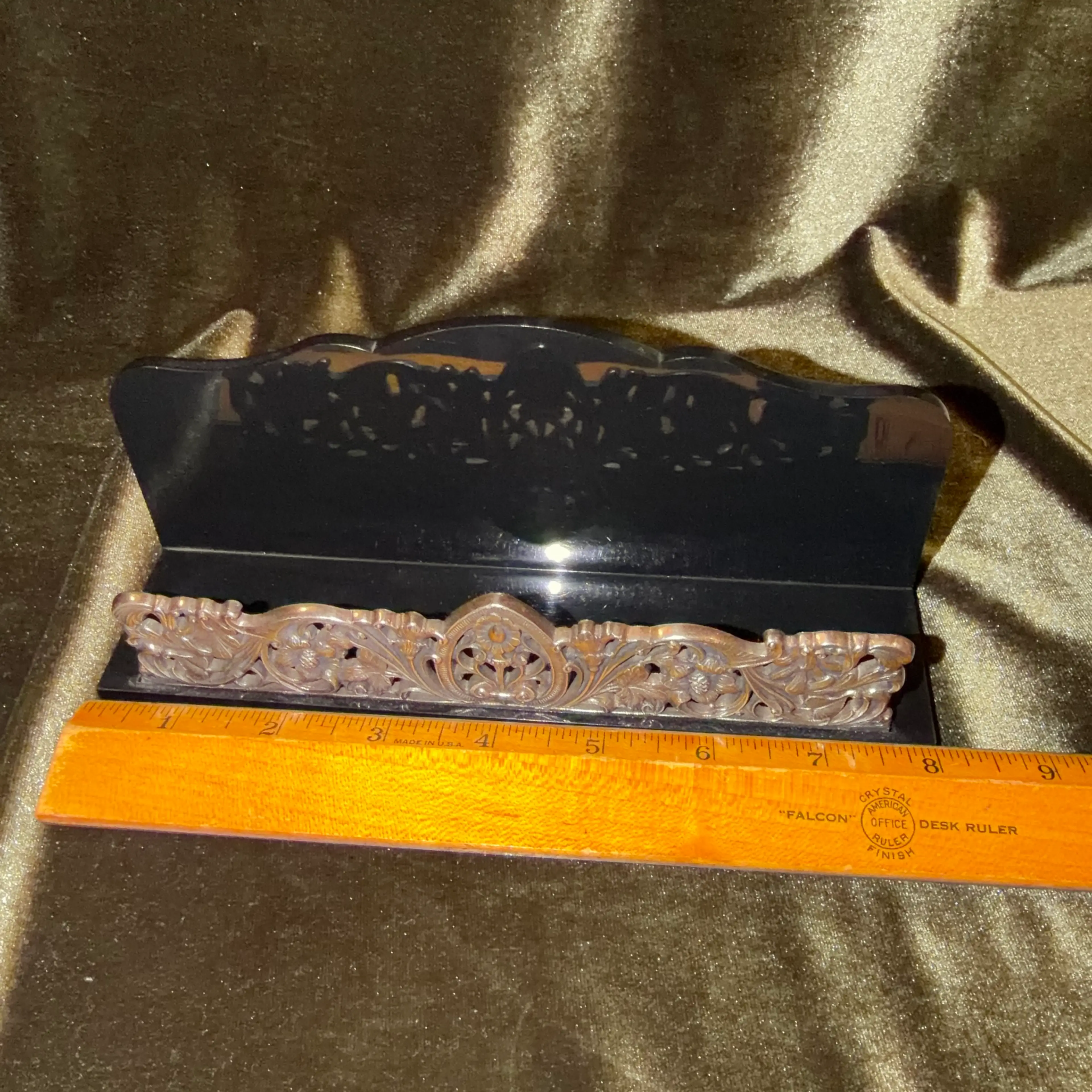Image 2 of 10