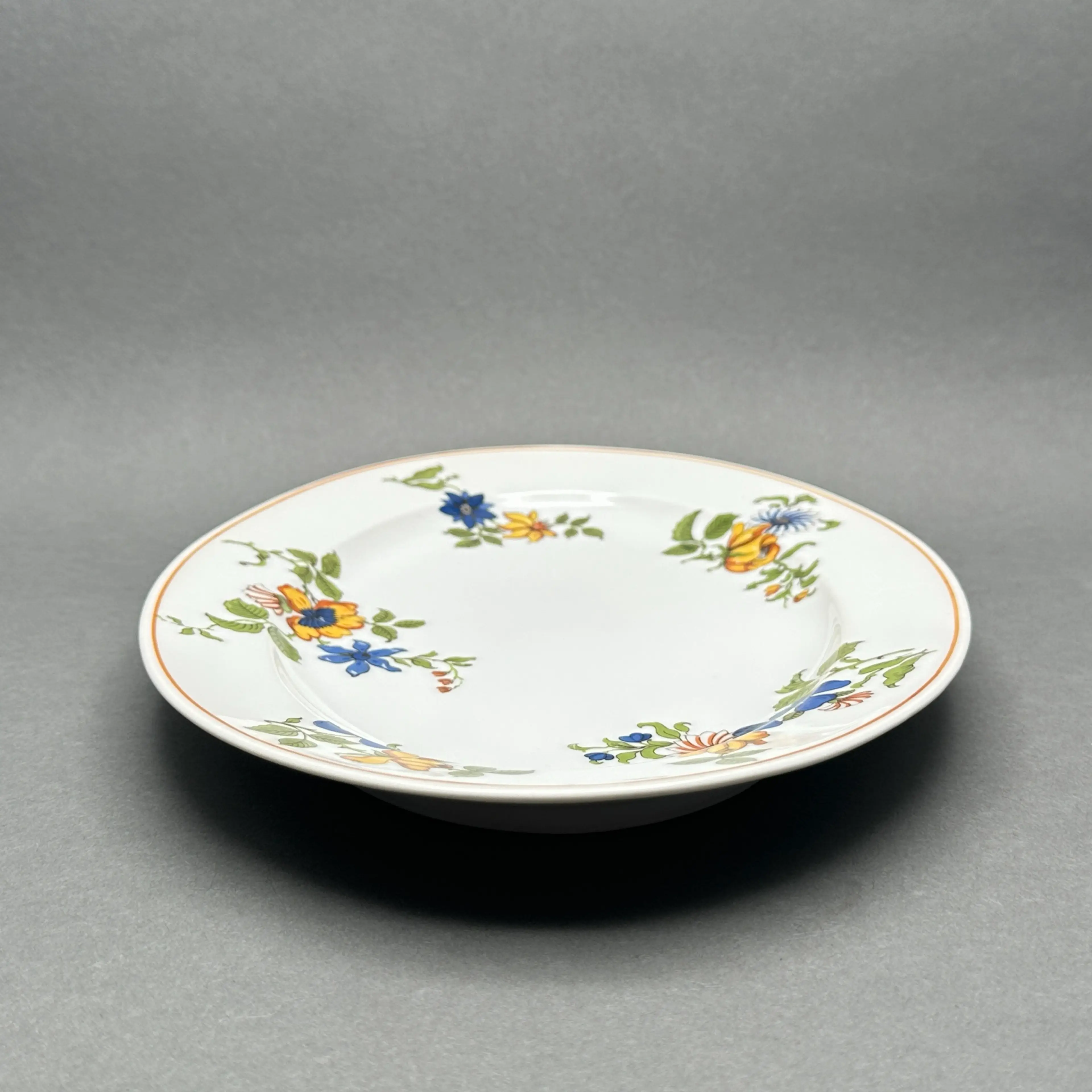 Image 4 of 9