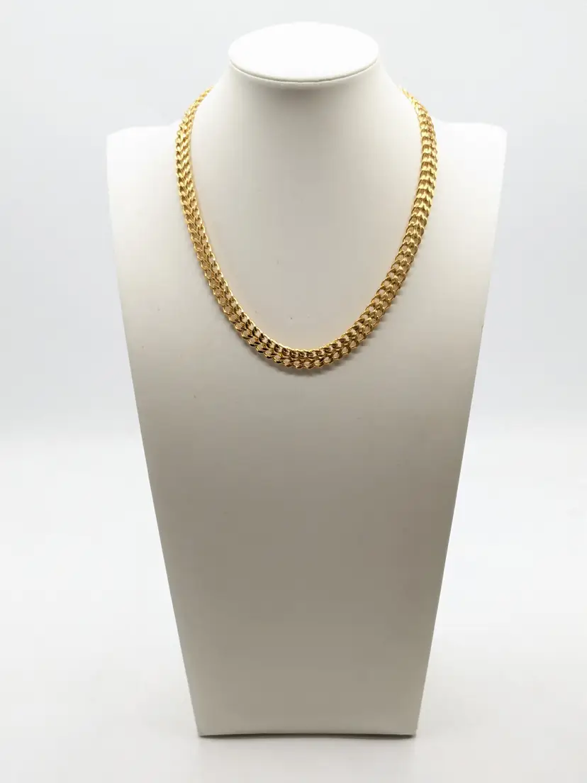Vintage Monet Gold Tone Chain Necklace