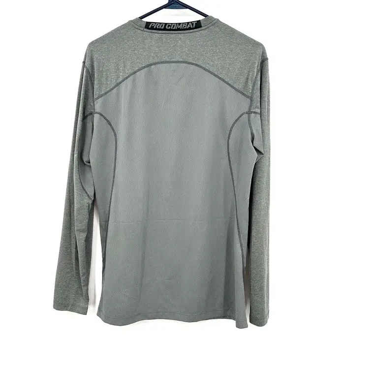 Nike Pro Combat Size Medium Shirt Gray Fitted Dri Fit Long Sleeve Tee Activewear