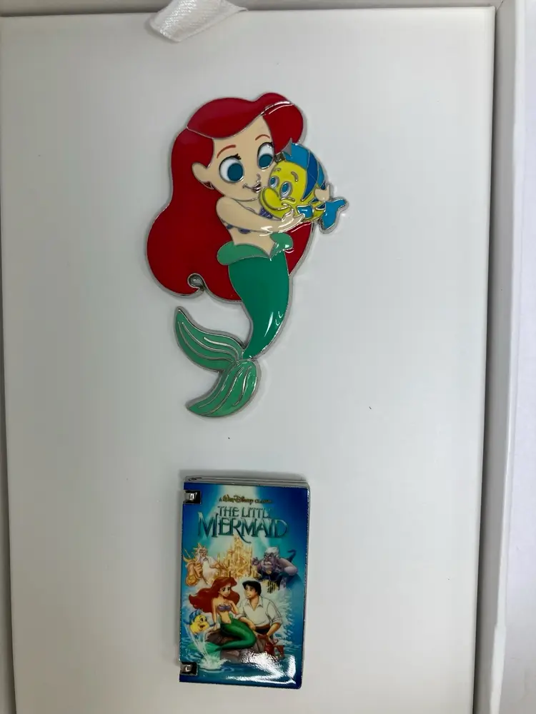 Disney Littler Mermaid Ariel Pin Mini VHS Set