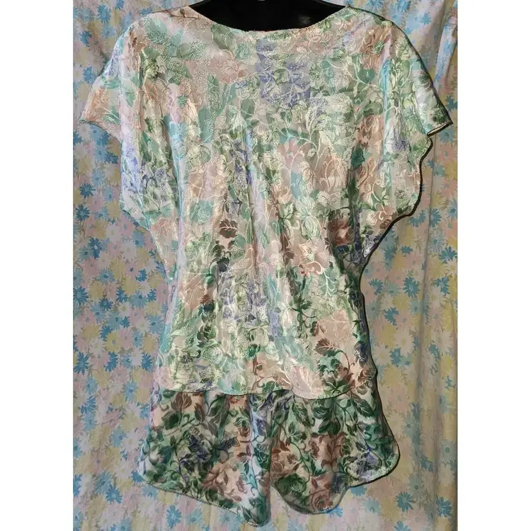 ✨️ Silky Pastel Floral 2-Piece Pajama Set! ✨️