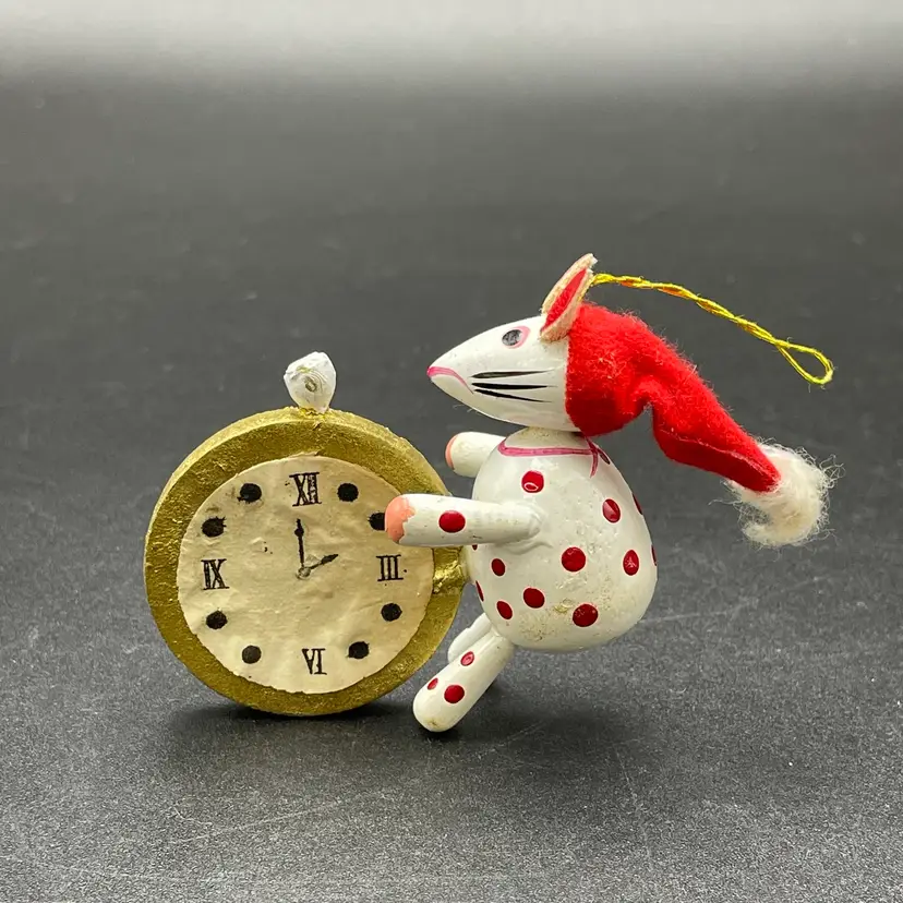 Vintage Wooden Mouse with Clock Hanging Christmas Ornament Nursery Rhyme