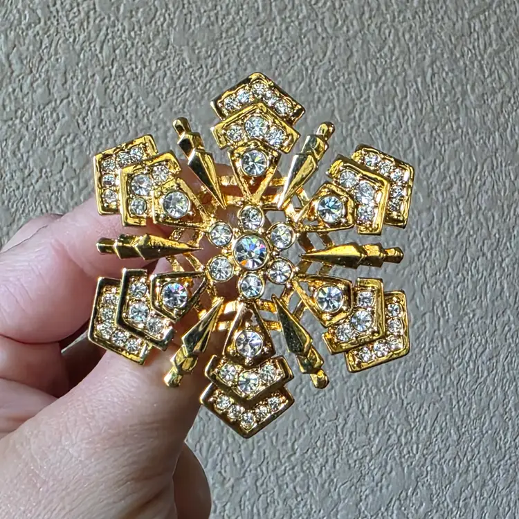 Monet Gold Tone Clear Rhinestone Snowflake Brooch Christmas Winter Jewelry