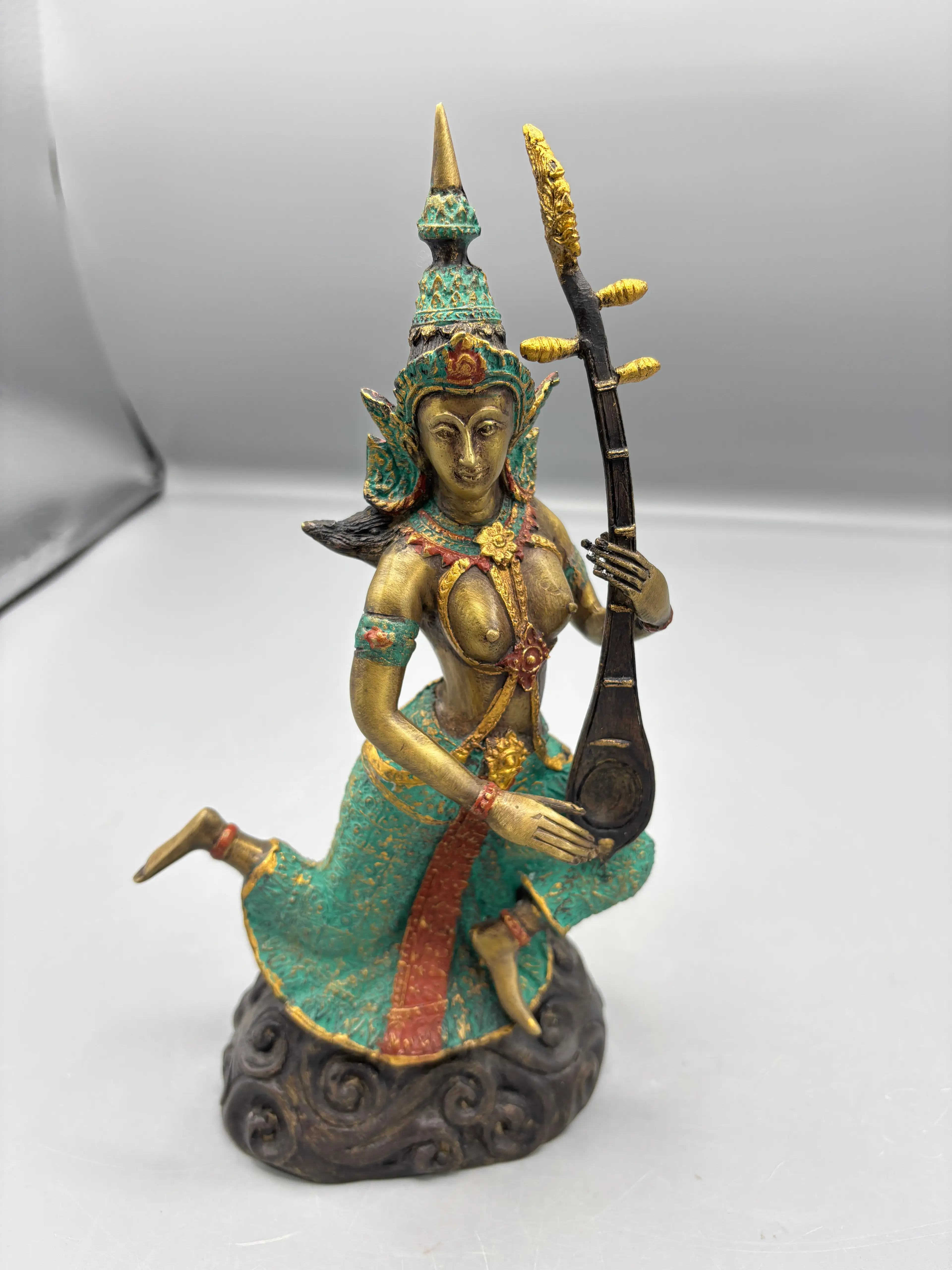 Image 1 of 5