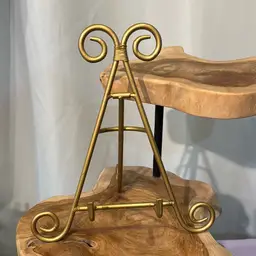 9” Gold Display Stand