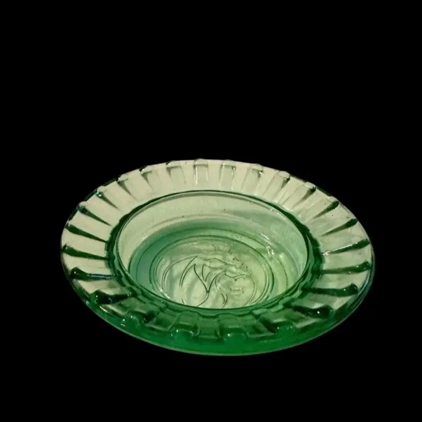 16 Green Ash Tray
