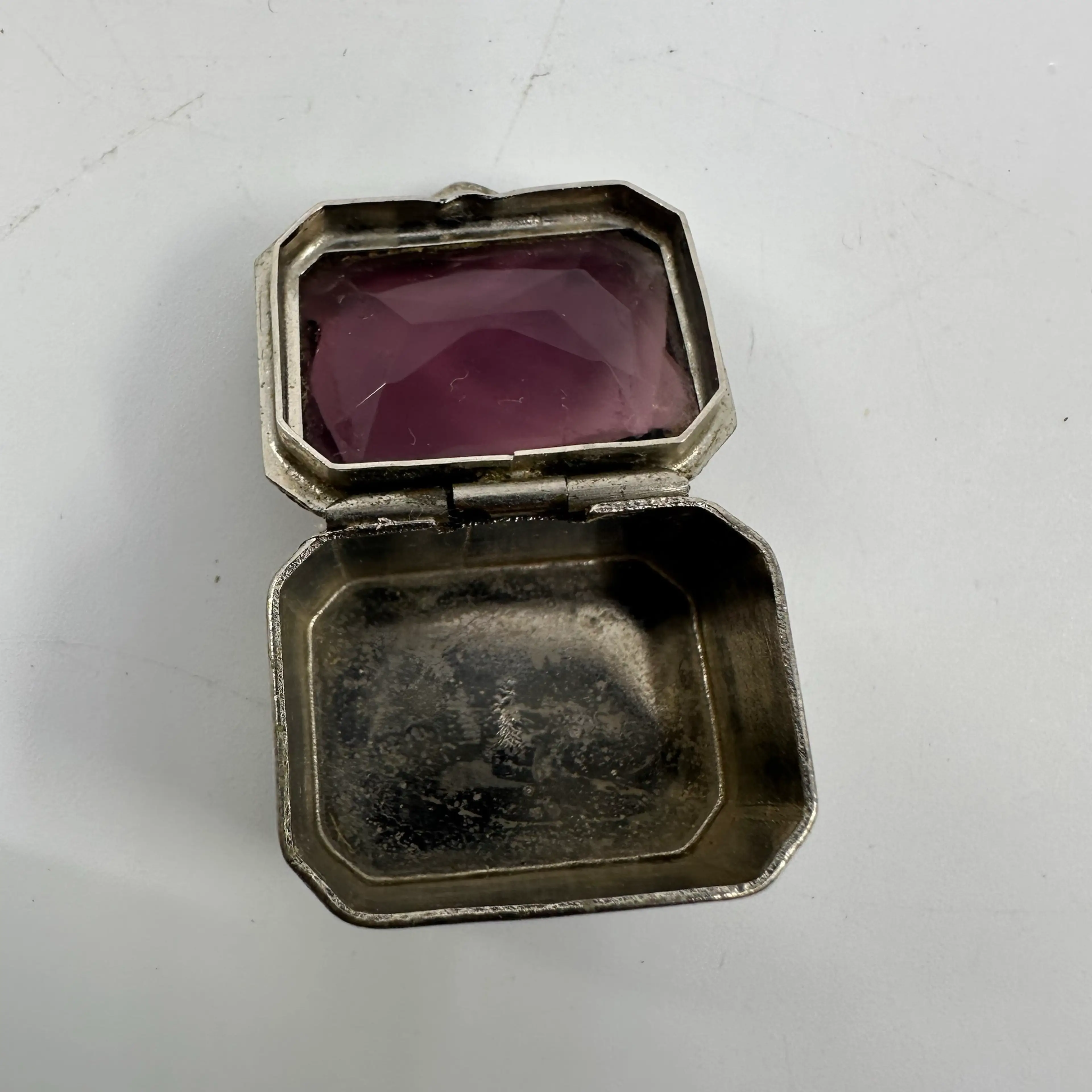 Image 3 of 4