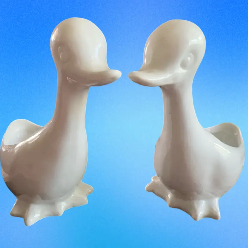 Vintage Set Of White Glaze  Duckling Planters