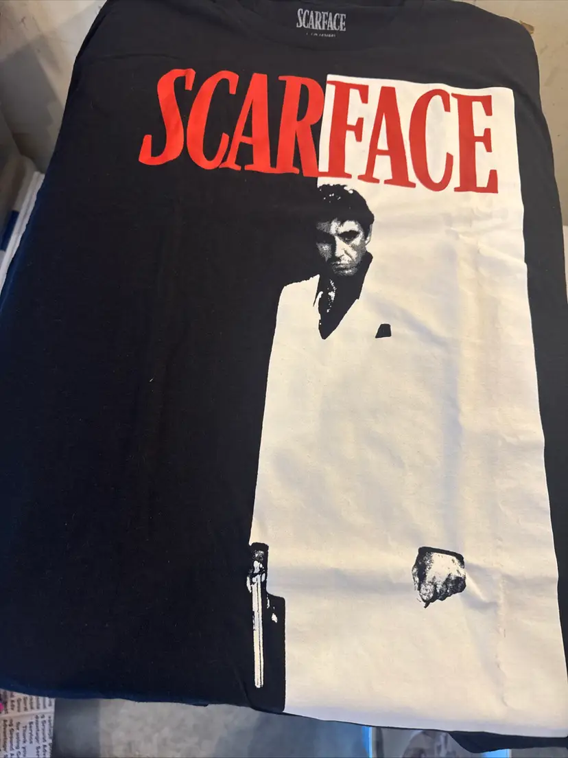 Scarface men’s large graphic print SS T-shirt new