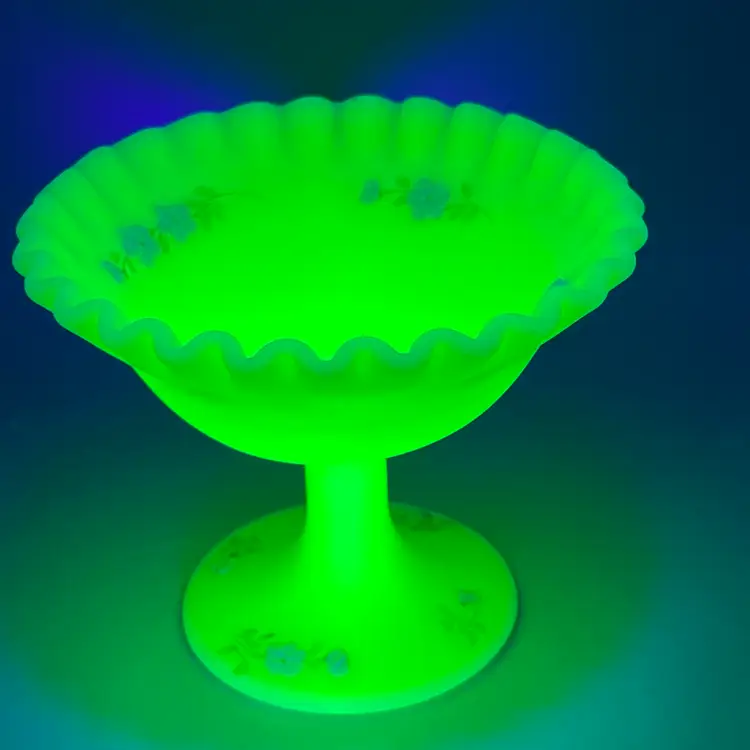 Fenton Custard Uranium Glass Compote Candy/Nut Dish 5" Wide Hand Painted Signed