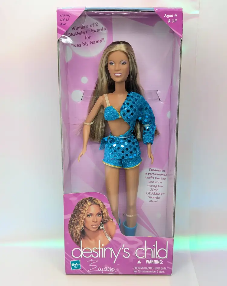 Destiny's Child Beyoncé Doll 2001 Grammy Awards Blue Outfit Hasbro NRFB Vintage Celebrity Fashion Doll Collectible toy