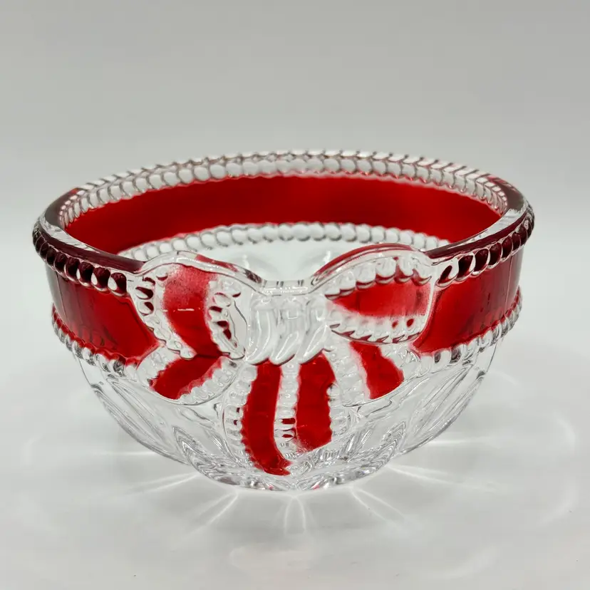 Vintage 2014 Christmas CBM Ruby Ribbon Crystal Trinket Candy Dish Bowl, Elegant Cut Pattern Scalloped Edge, Perfect for Display or Serving Holiday, By Celebrations By Mikasa, Made in China, MPN 5114218