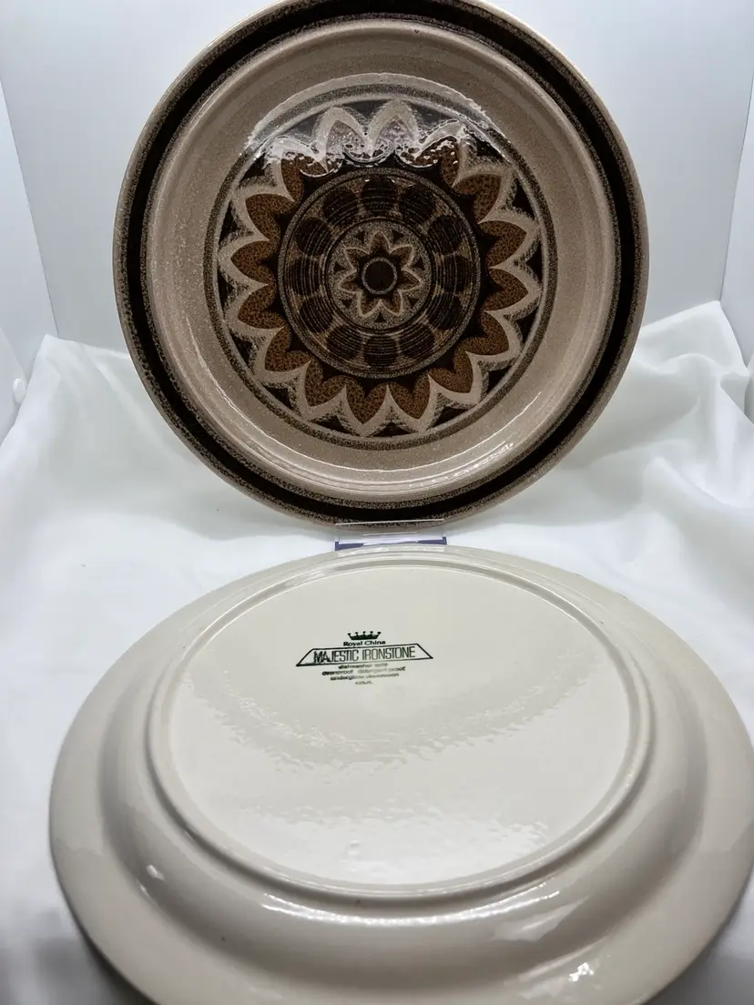 Set of 2 Vintage 1970's Stoneware Dinner Plates