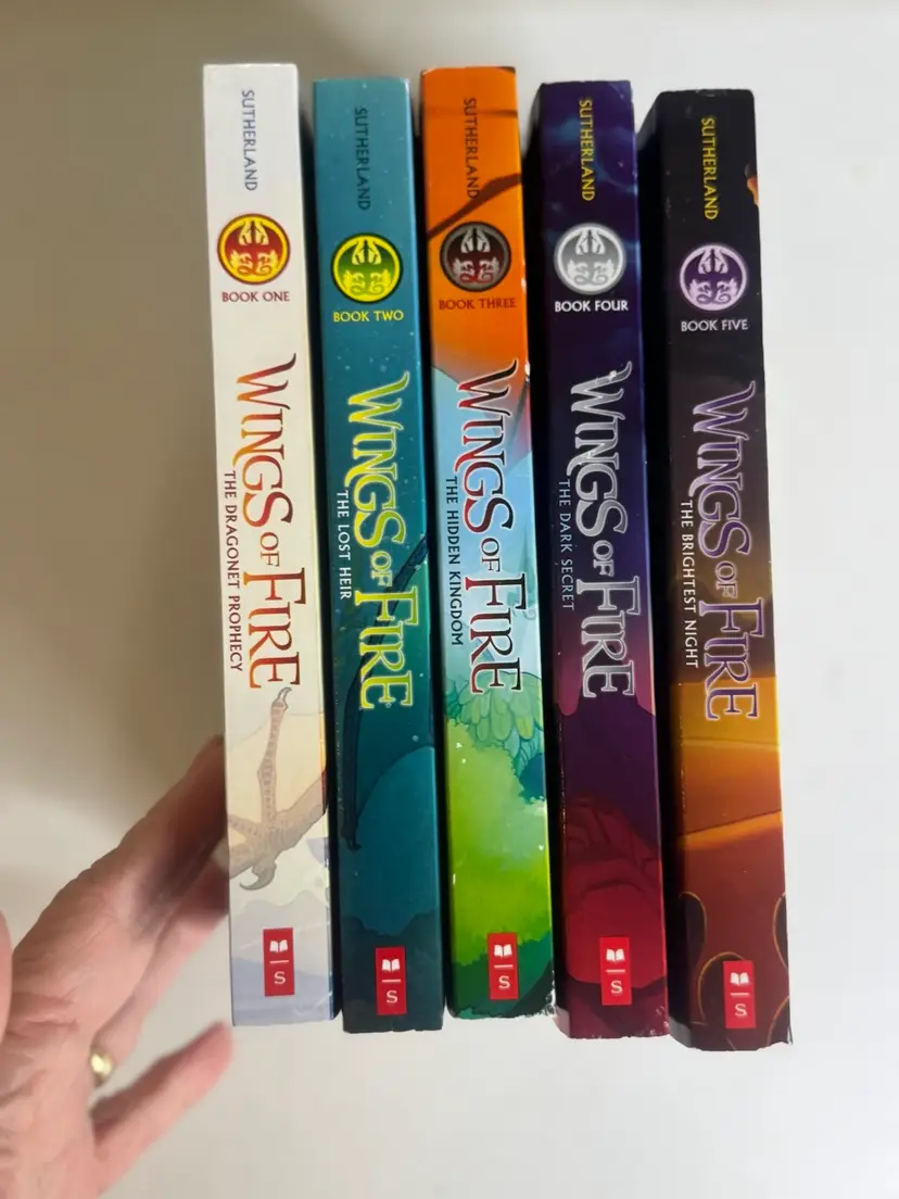 Wings Of Fire Dragon Series Books 1-5, Tui T. Sutherland Soft Cover