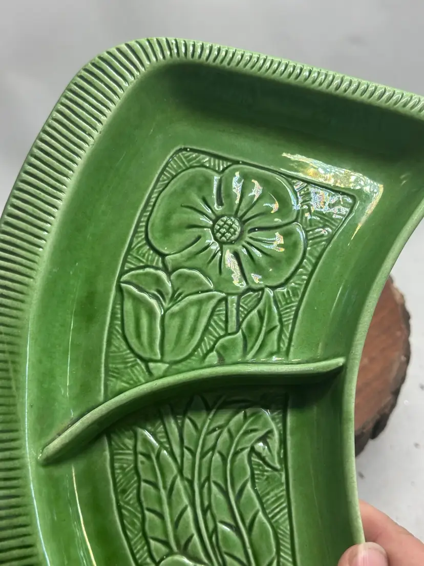 Vintage MCM Californian USA Pottery Dish Classica Original Green