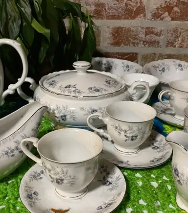 Pop up miniatures and glowys 