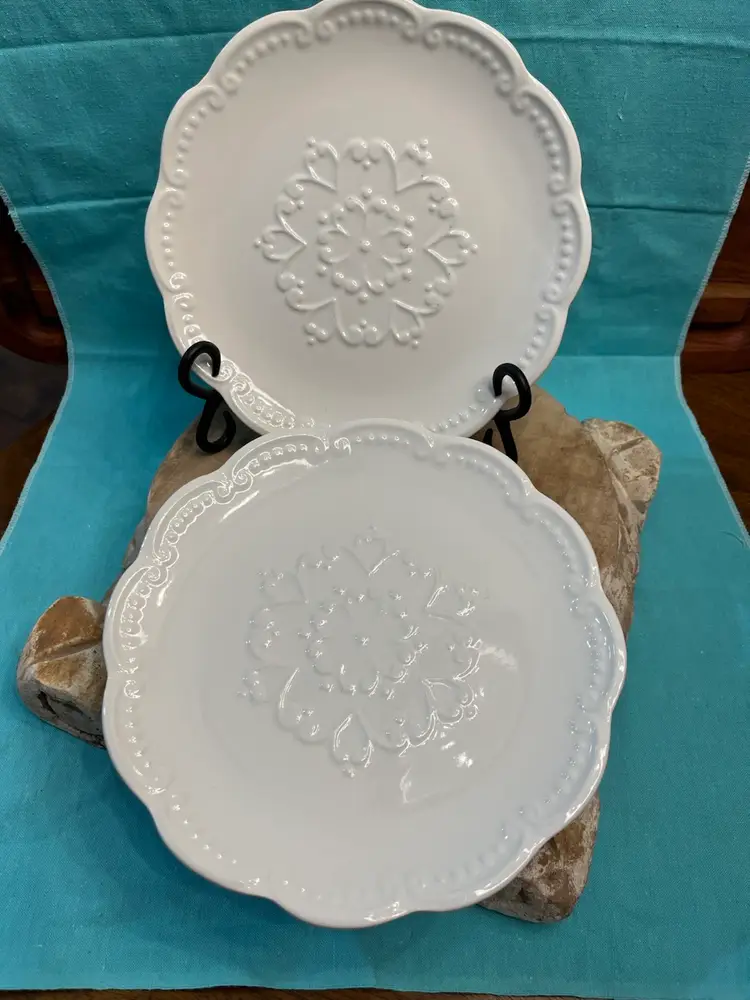 8” Pfaltzgraff Expressions Providence Salad Plates- Set Of 2