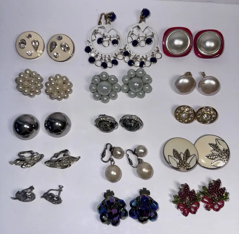 Clip On Earrings Vintage 15 Pair Lot All In Good Condition
