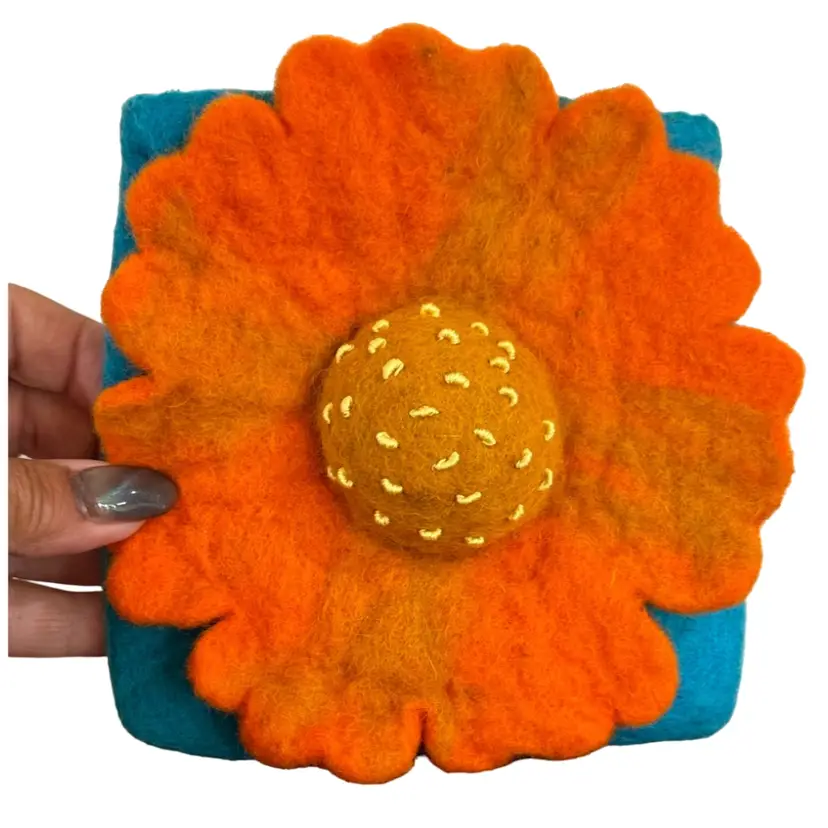HWD Felt Bag Made In Nepal Big Flower