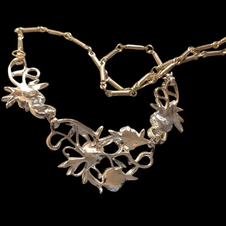 #01 Vintage Floral Motif Baby  Blue Rhinestone Necklace With Hook Clasp