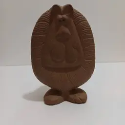 Adorable Robert Maxwell Lion from Zoo Series