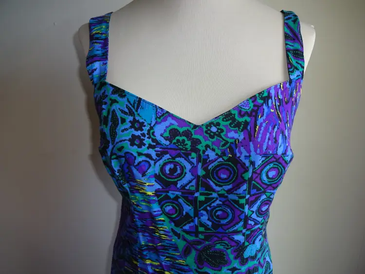 Vintage 1980s Juniors Womens Young Edwardian Dress 11 XS S Purple Blue Green USA Flowers Shapes Swirls