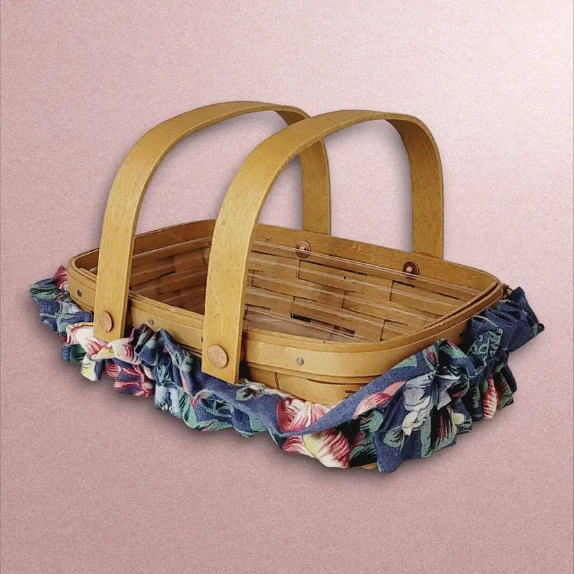 1995 Longaberger Small Rectangular Basket with Plastic Liner and Cloth Garter