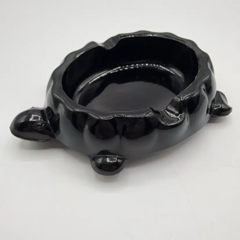 Black Amethyst Glass Turtle Ashtray AS IS