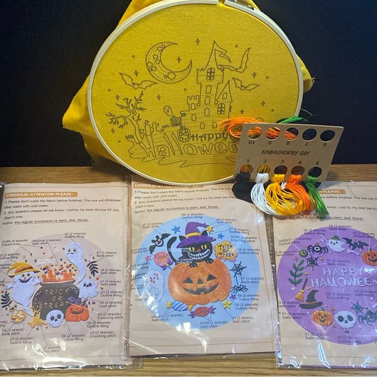A Real Halloween Stitch Lot X 4