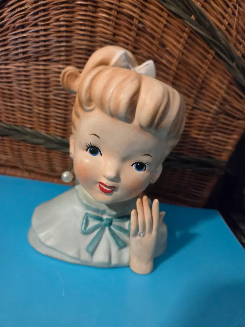 1960 Napco Ponytail Girl Lady Head Vase C5037C