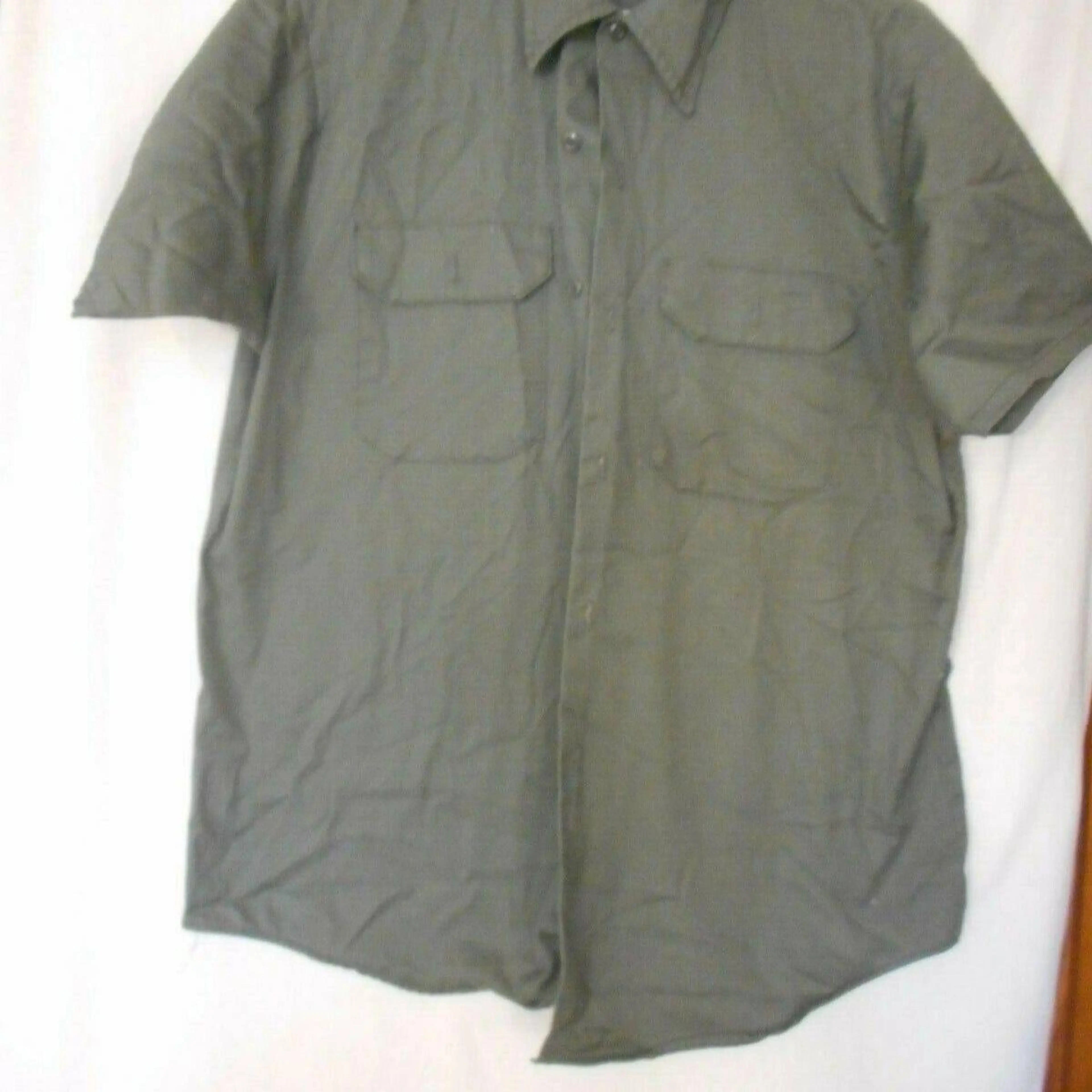 Image 2 of 7
