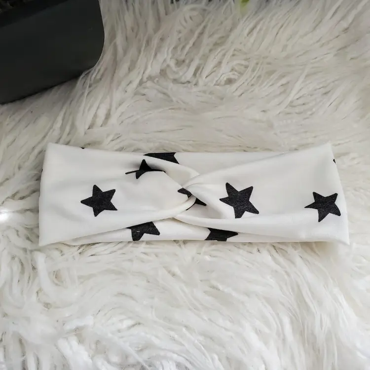 Handcrafted Adult Black & White Star Pattern Knotted Front Headband
