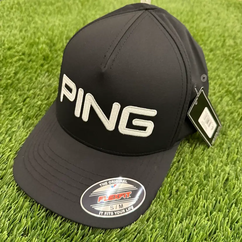 Ping Flex Fit One Size Golf Hat New With Tags.